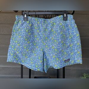 Women's Baggies Patagonia Floral Fun Pocket Shorts - 4.5” Size M